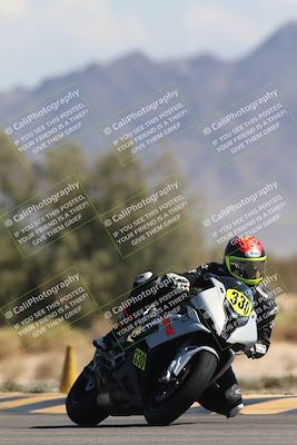 media/Oct-13-2025-Moto Forza (Mon) [[a66d839500]]/2-A Group/Session 4 Turn 7/